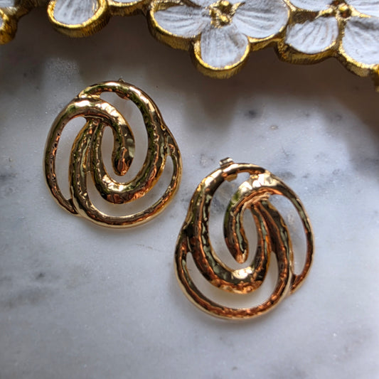 Elegant twirls
