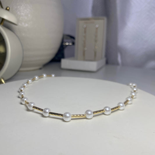 Nia Pearls