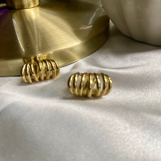 INDIAN LOBE EARRINGS